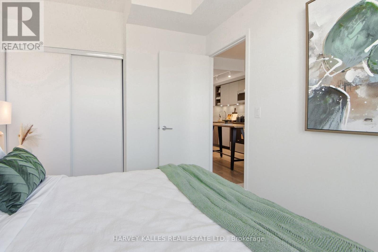 1602 - 100 EASTDALE AVENUE