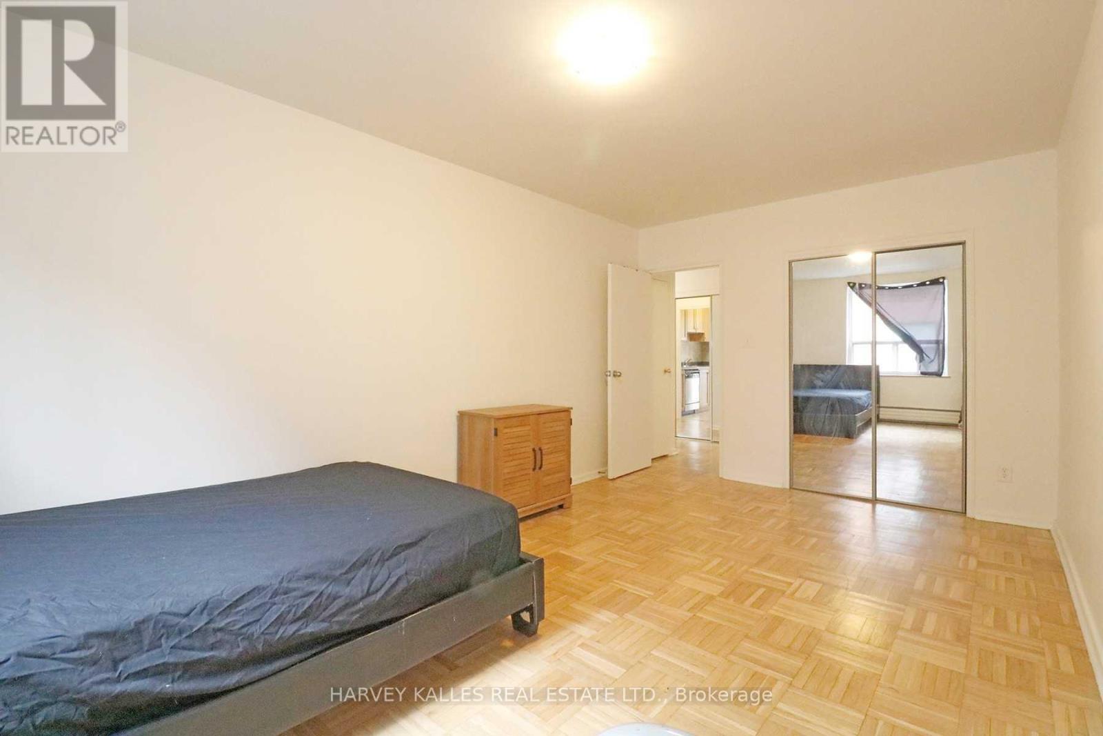 303 - 1751 VICTORIA PARK AVENUE