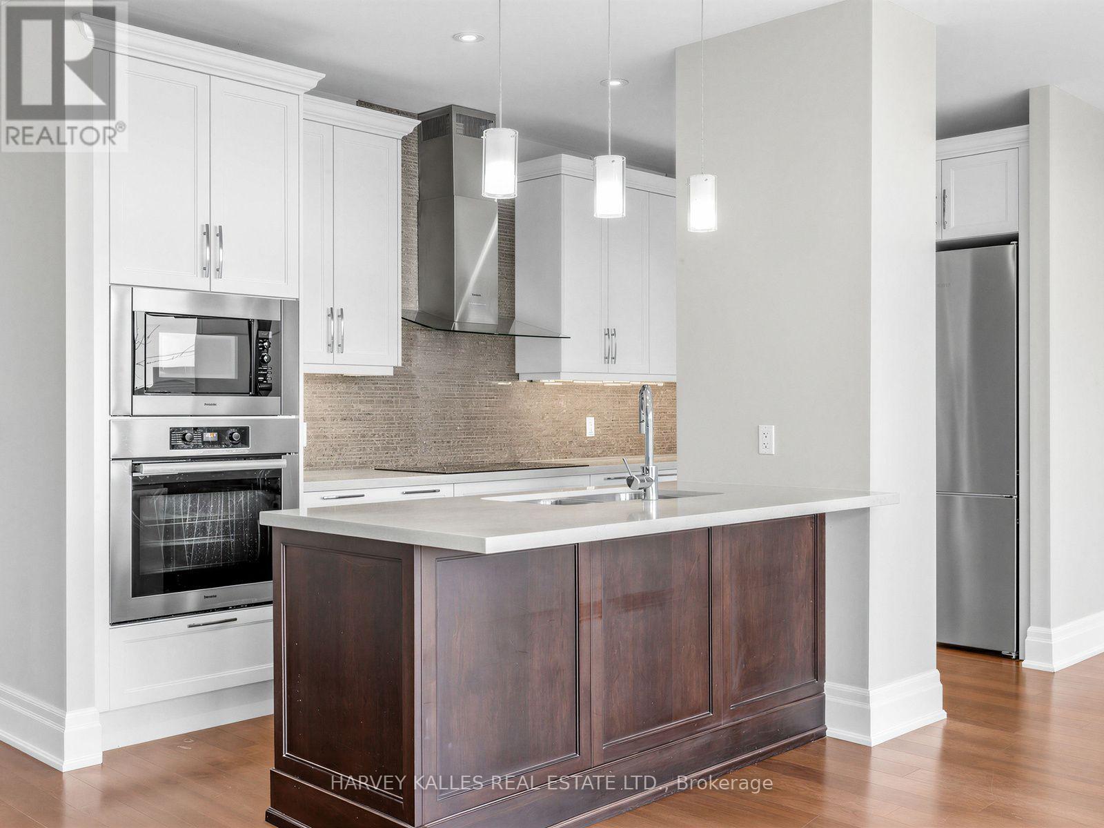 404 - 1 RAINSFORD ROAD