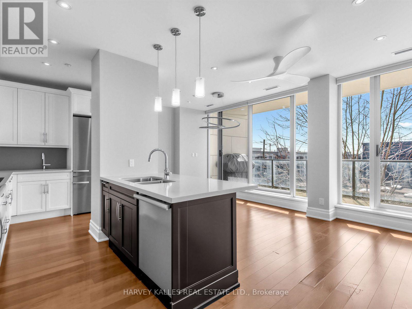 404 - 1 RAINSFORD ROAD