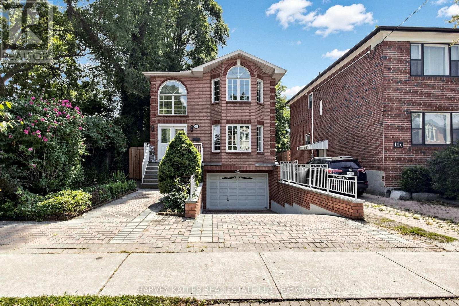 15 WOODVILLE AVENUE