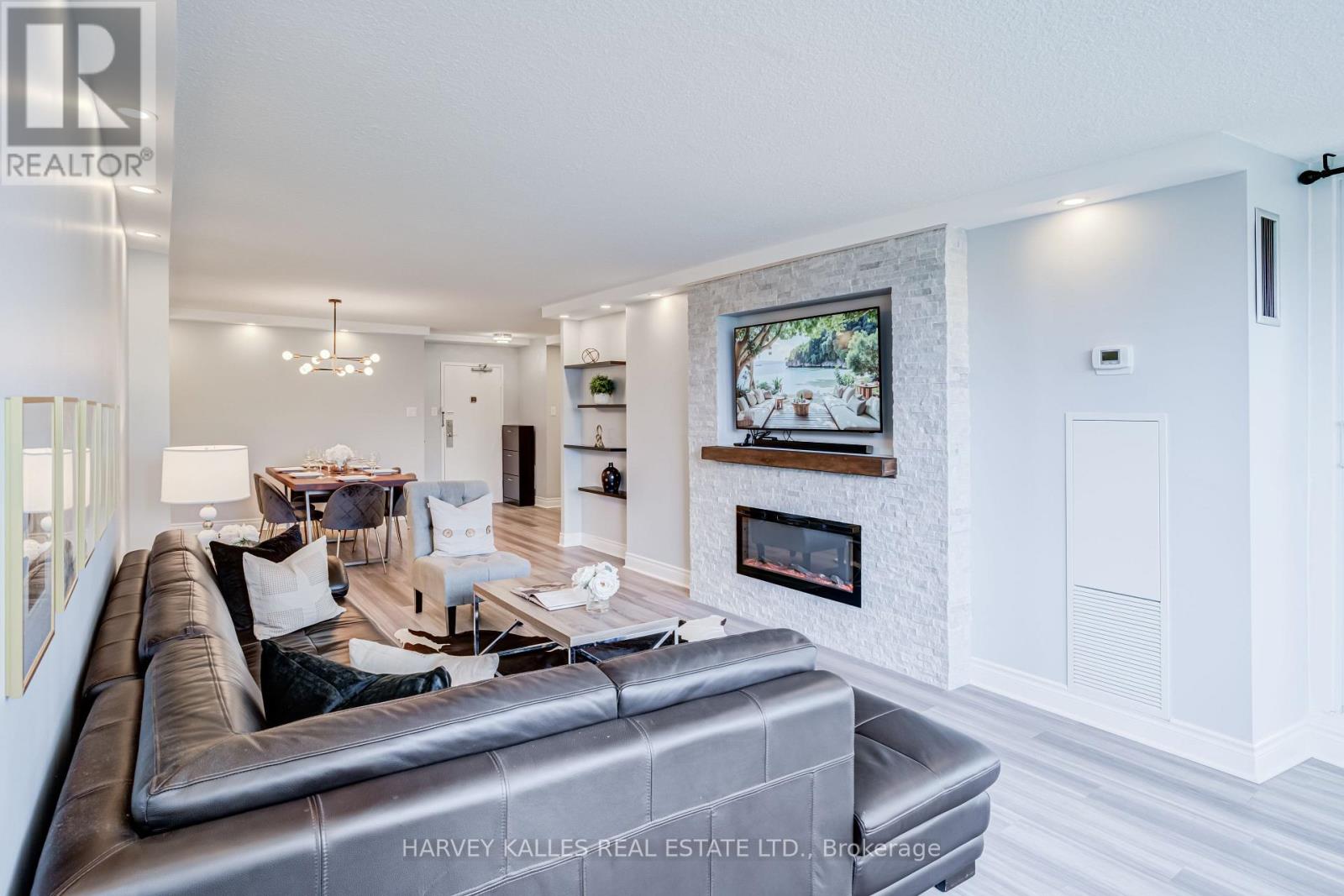103 - 65 HUNTINGDALE BOULEVARD