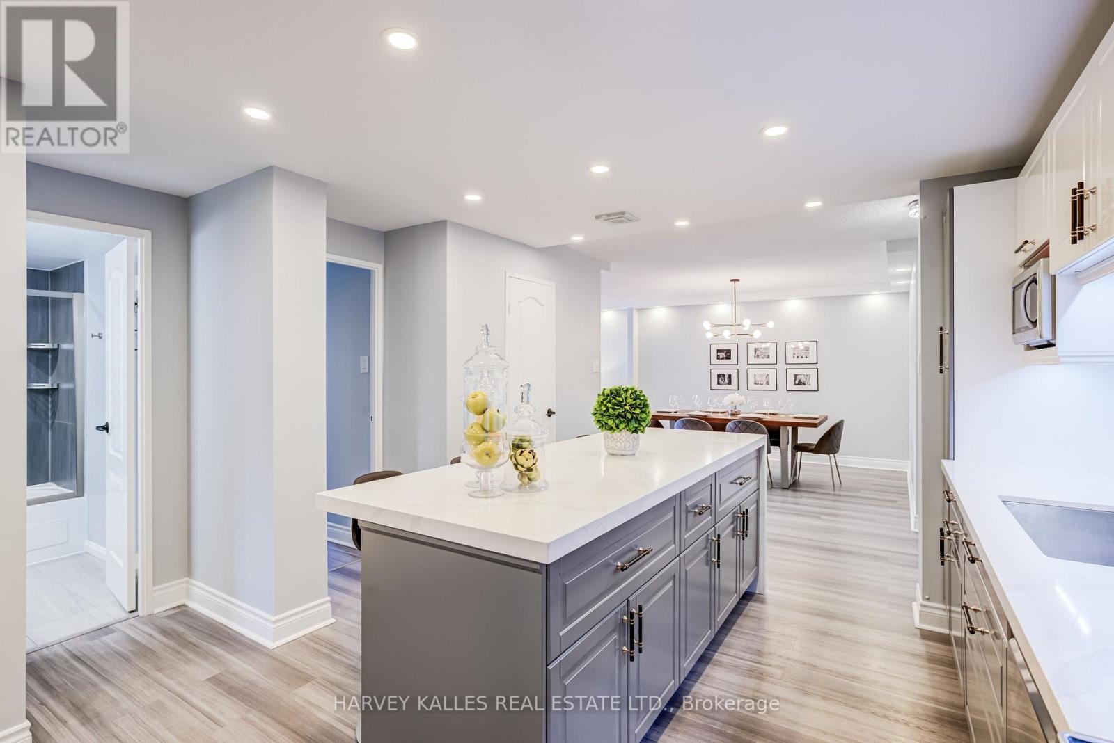 103 - 65 HUNTINGDALE BOULEVARD