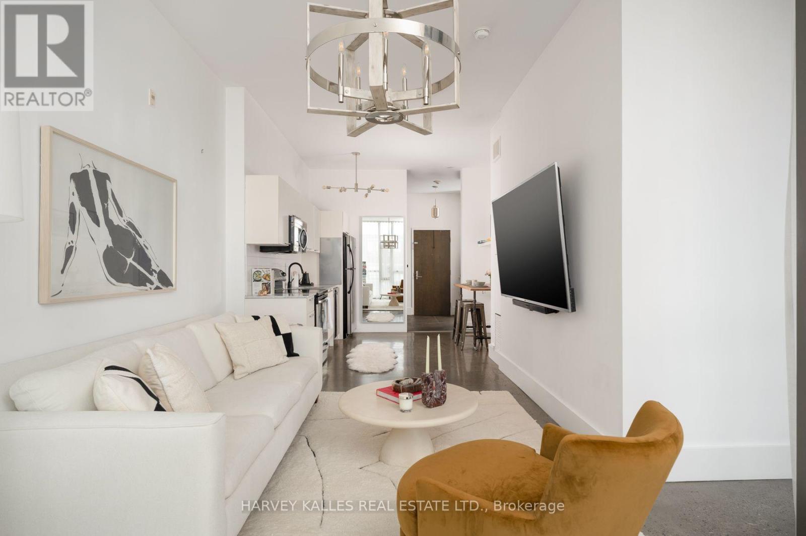 410 - 625 QUEEN STREET E