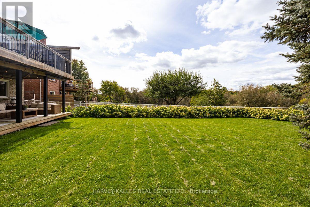 247 OVERBANK DRIVE