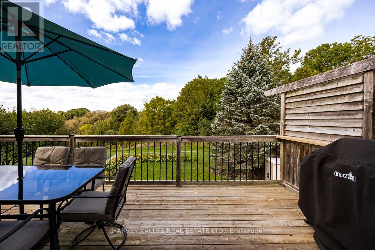 247 OVERBANK DRIVE
