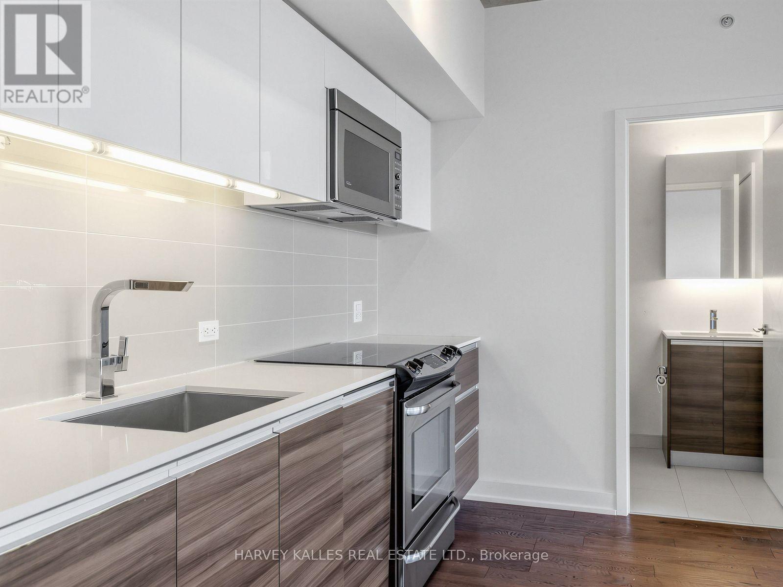 1114 1190 Dundas Street E Toronto South Riverdale Ontario Ca M4m1s3 30378270