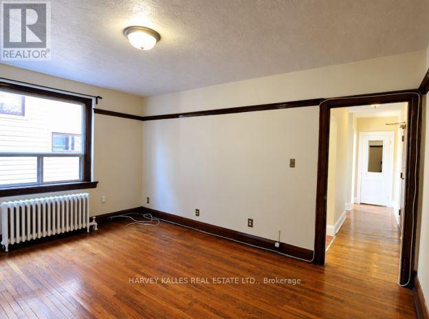7 - 2220 QUEEN STREET E Unit: 7