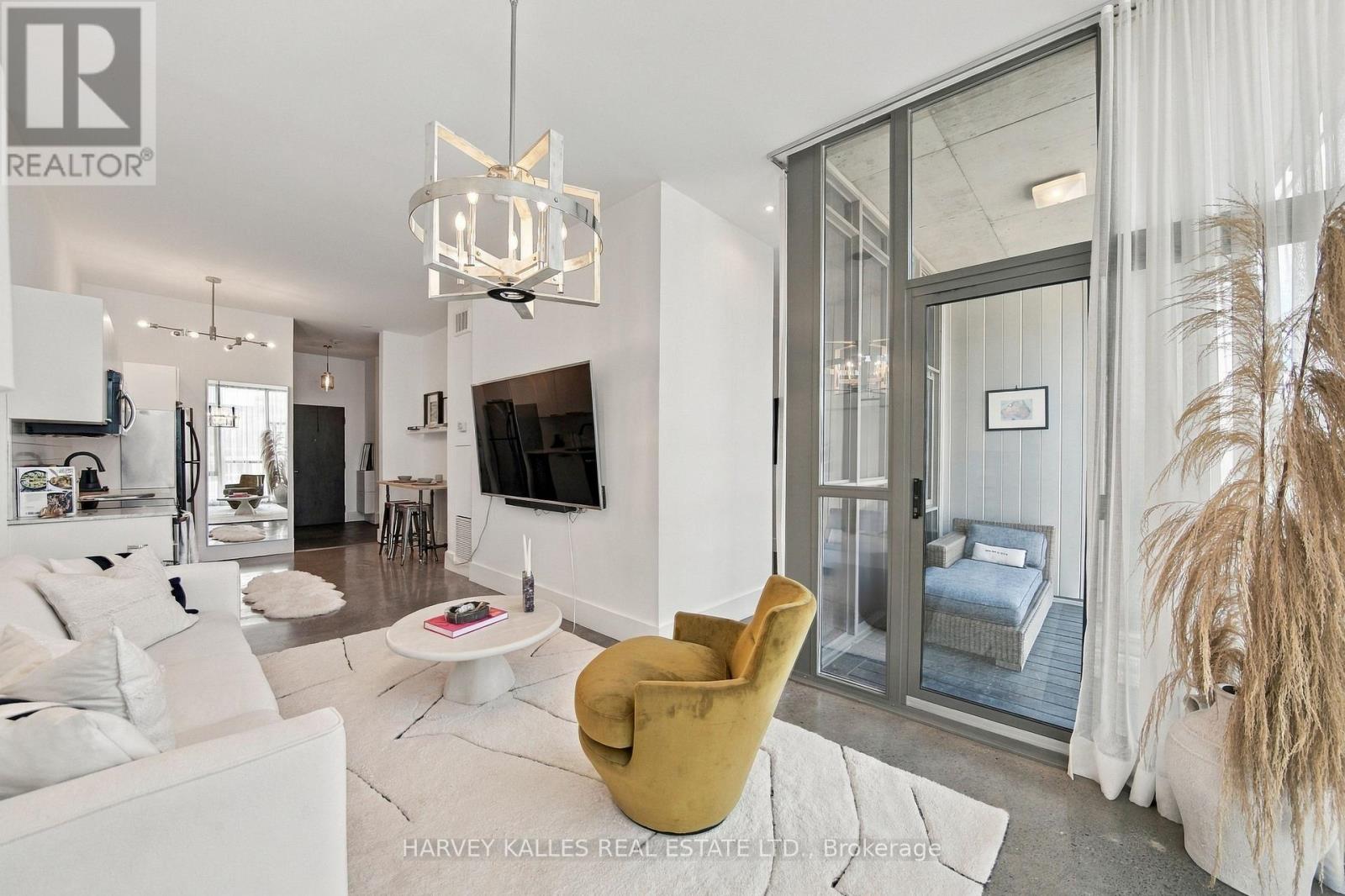 410 - 625 QUEEN STREET E Unit: 410