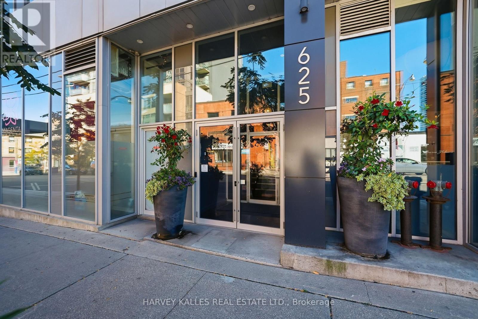 410 - 625 QUEEN STREET E Unit: 410