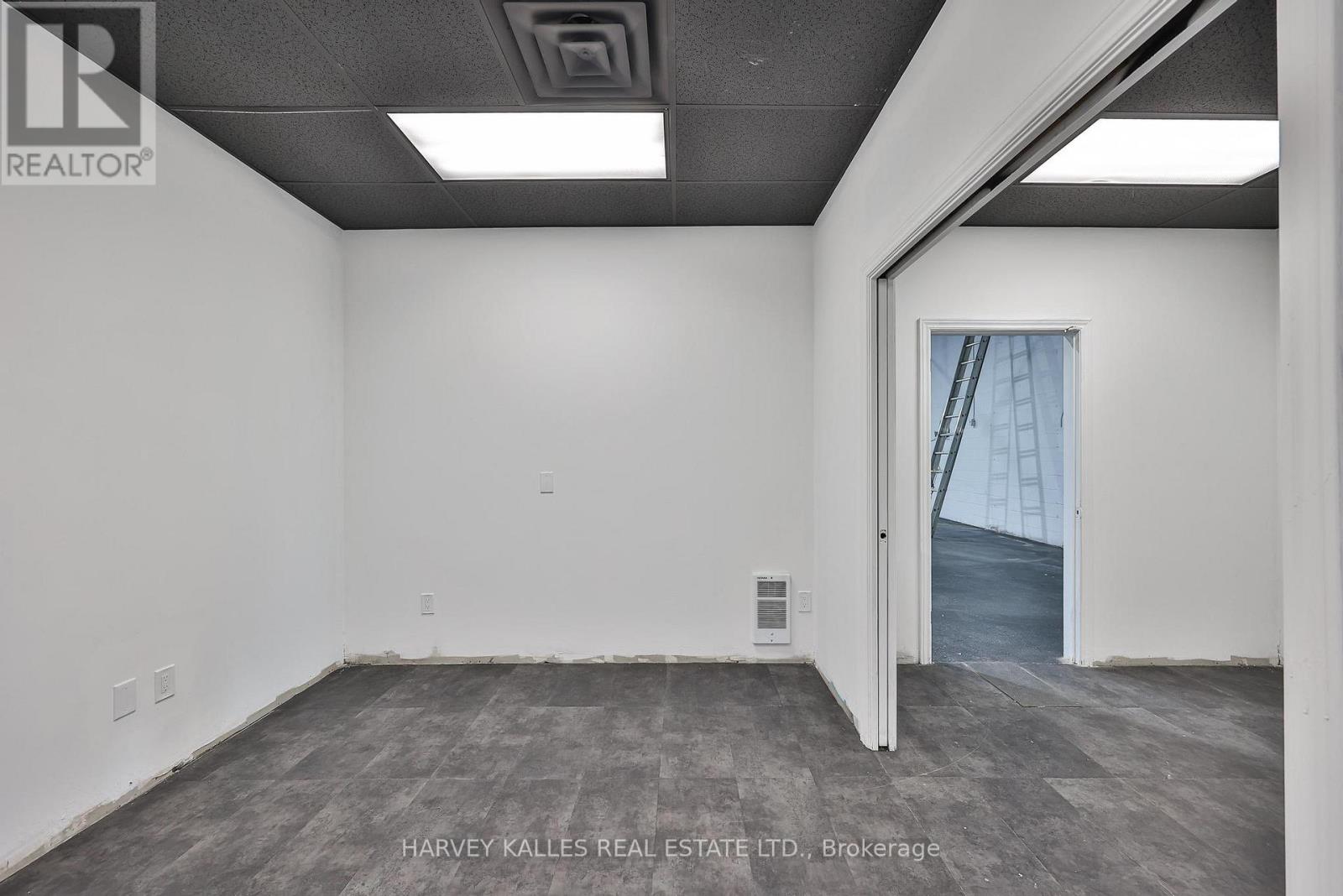 2 - 589 STEVEN COURT