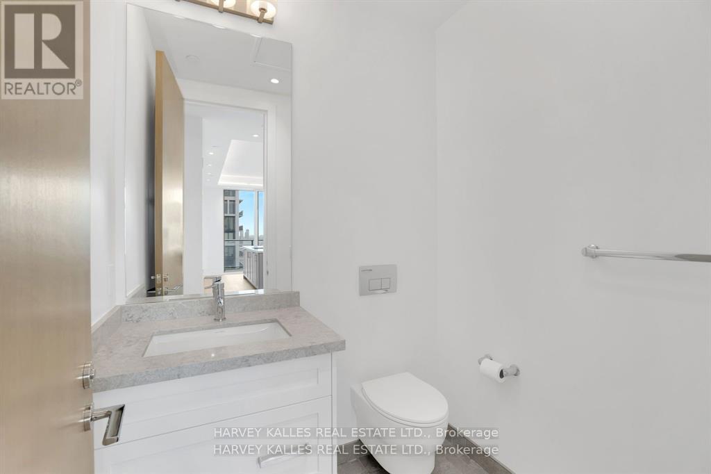 PH 102 - 9000 JANE STREET