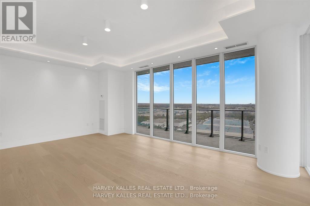 PH 102 - 9000 JANE STREET