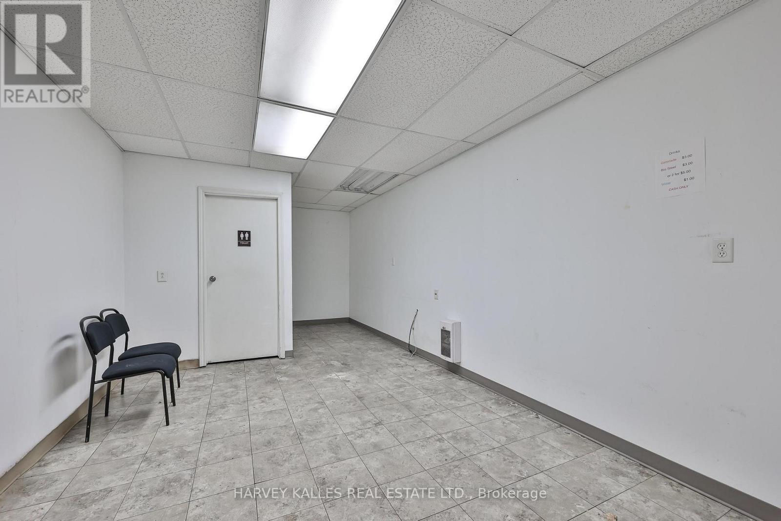 6 - 589 STEVEN COURT