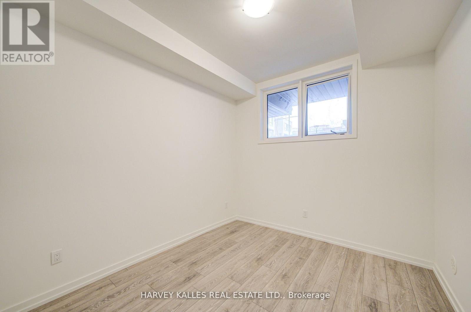 28 - 18 LYTHAM GREEN CIRCLE