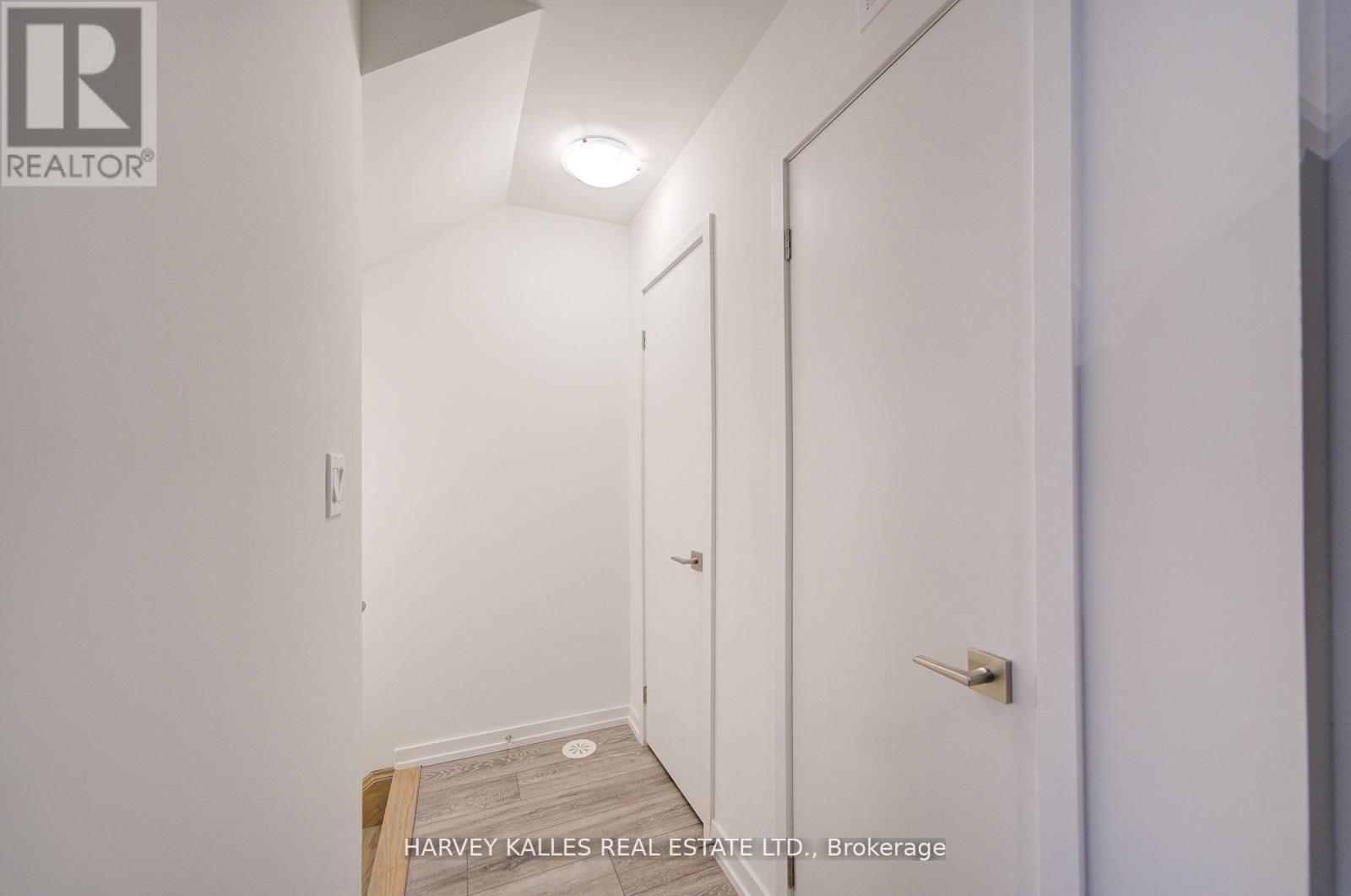 28 - 18 LYTHAM GREEN CIRCLE