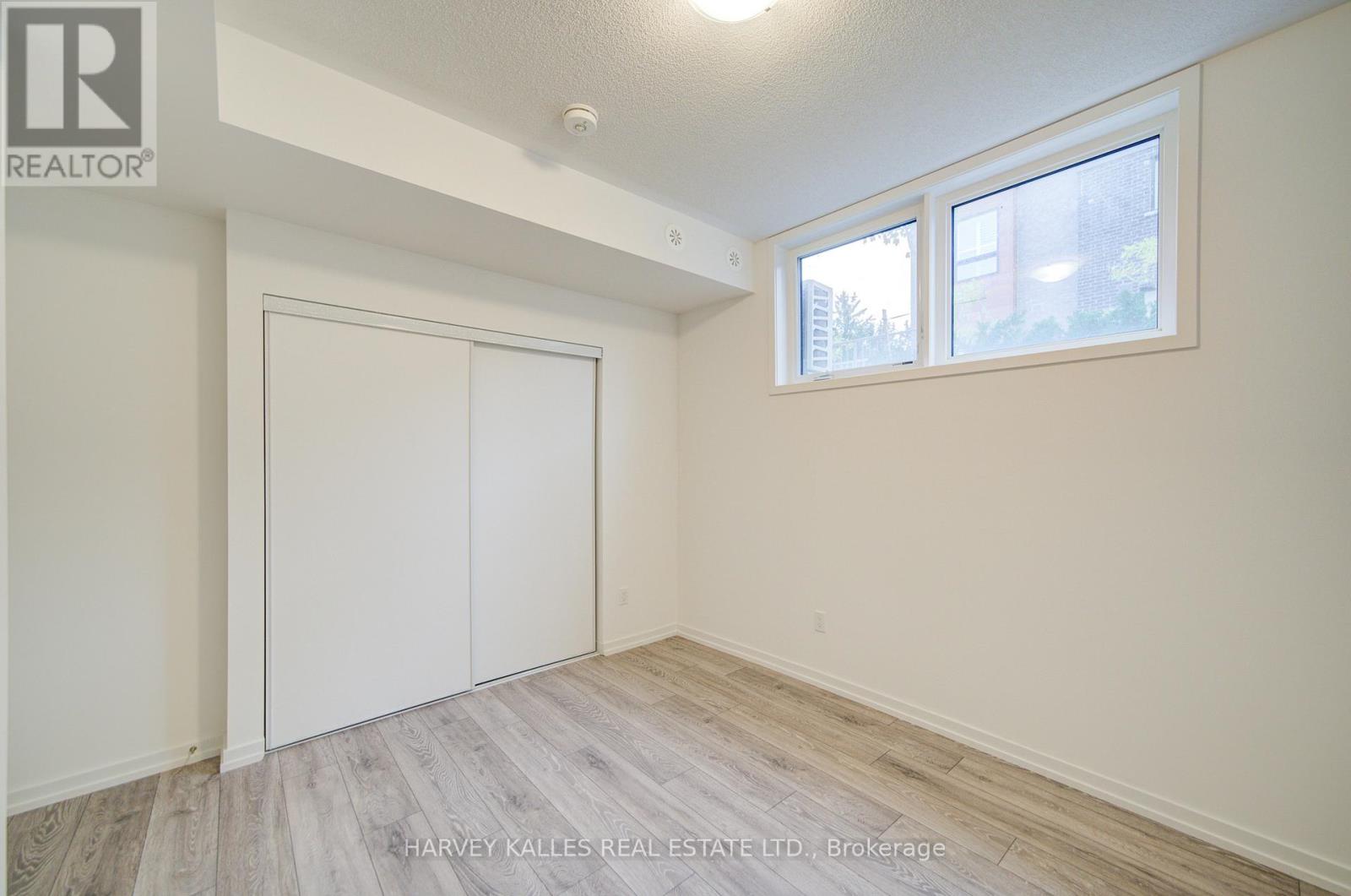 16 - 24 LYTHAM GREEN CIRCLE