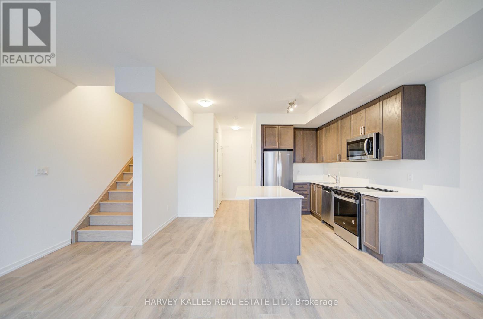 11 - 18 LYTHAM GREEN CIRCLE