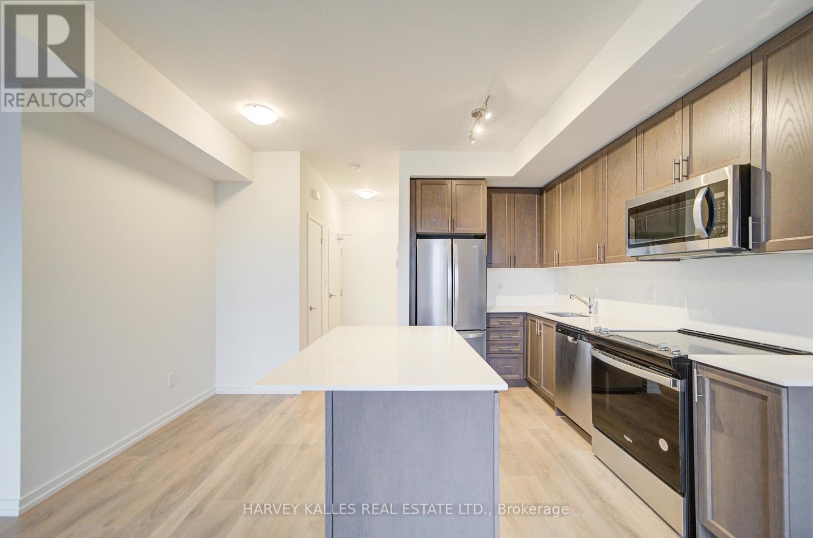 11 - 18 LYTHAM GREEN CIRCLE