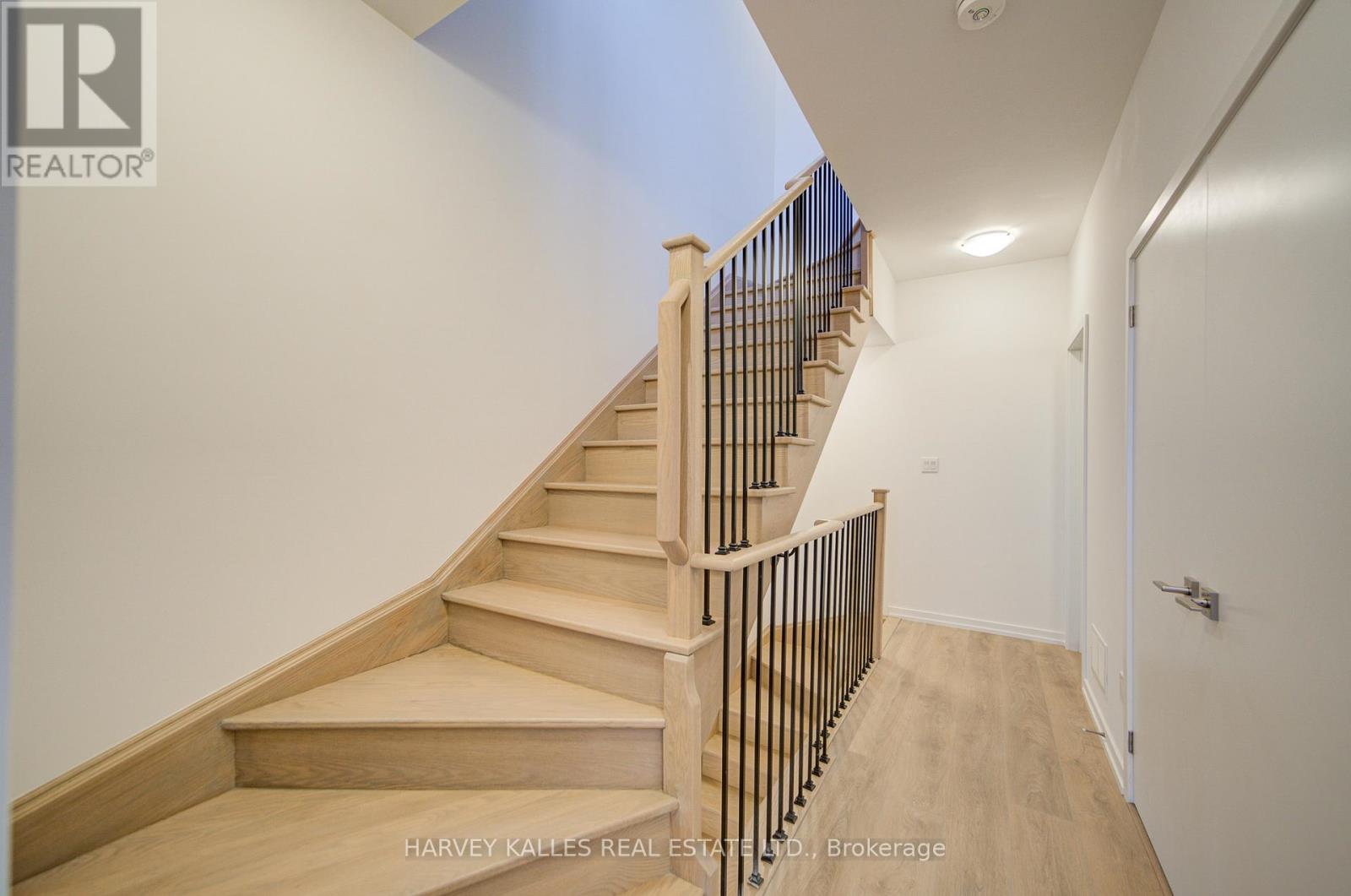 11 - 18 LYTHAM GREEN CIRCLE