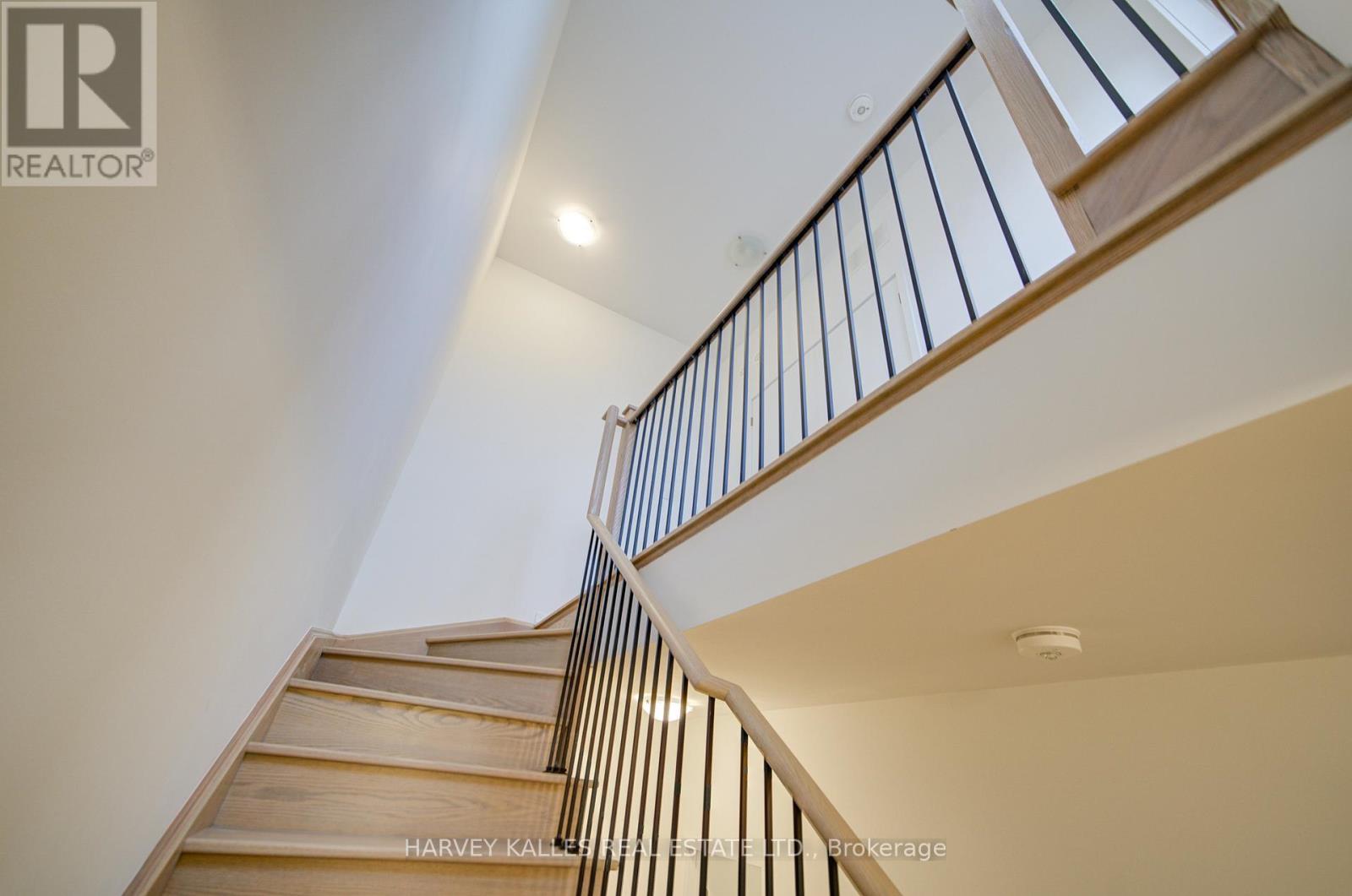 11 - 18 LYTHAM GREEN CIRCLE