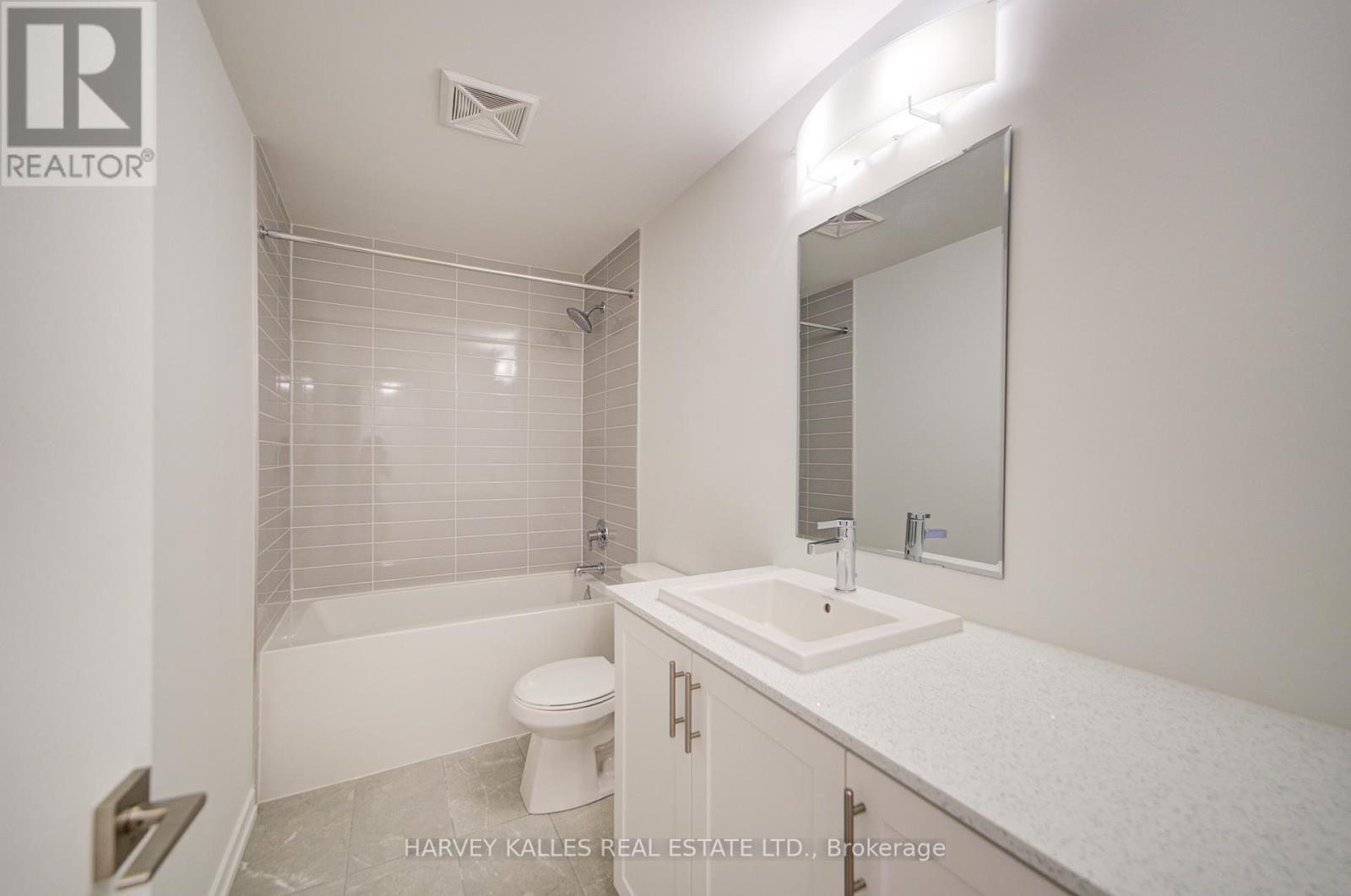 11 - 18 LYTHAM GREEN CIRCLE