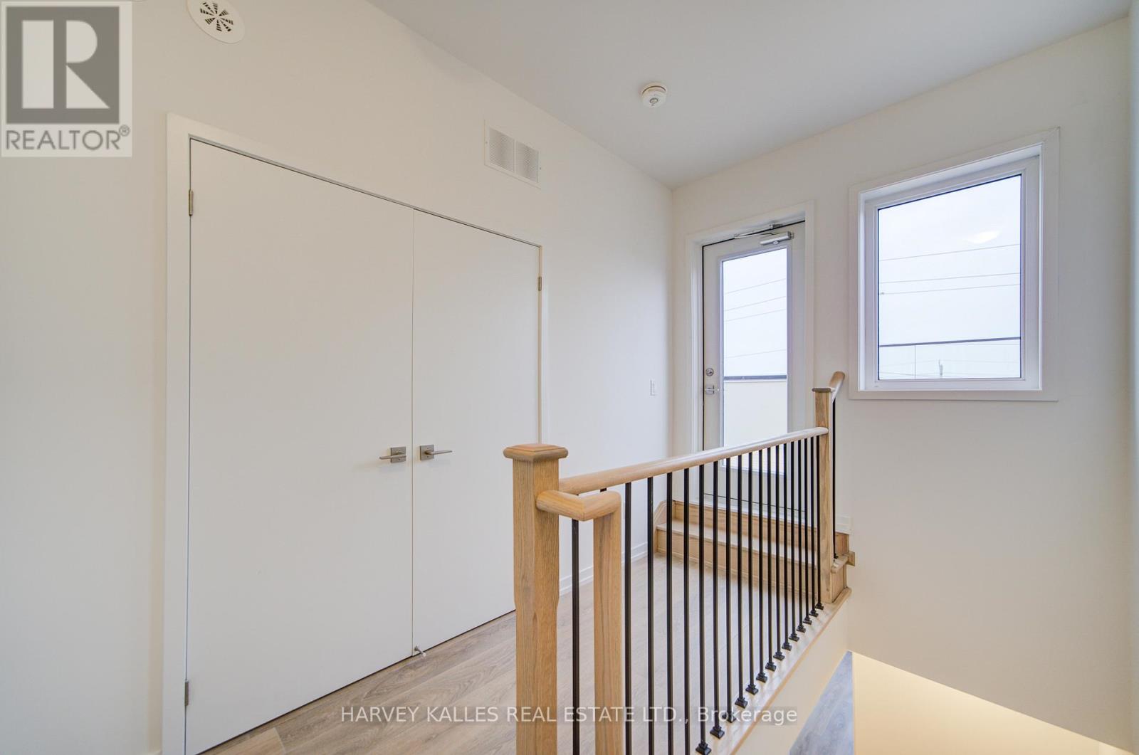 11 - 18 LYTHAM GREEN CIRCLE