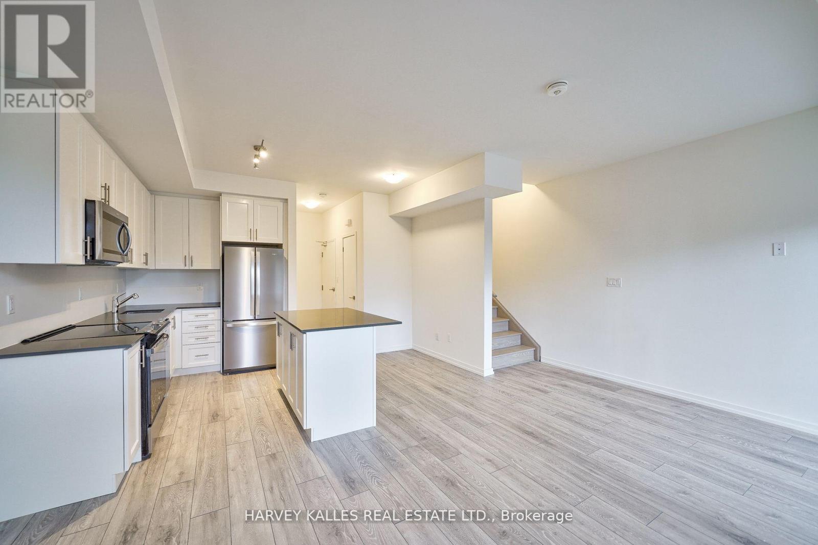 22 - 16 LYTHAM GREEN CIRCLE