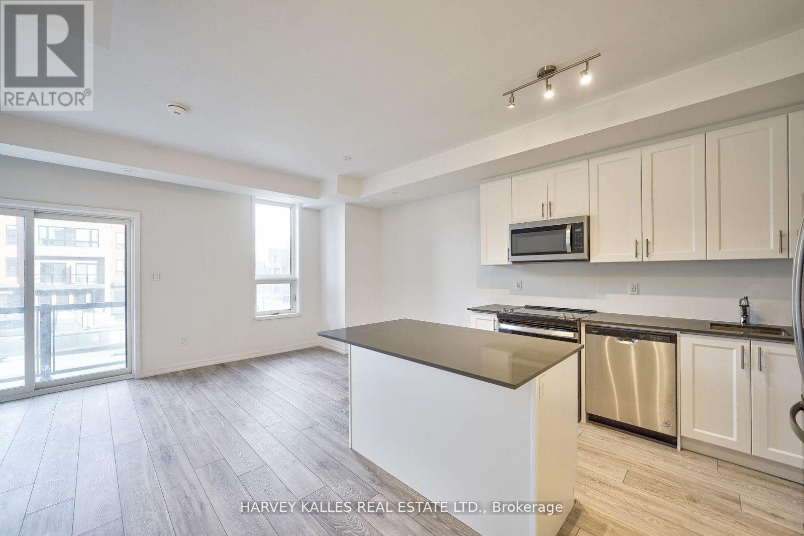 22 - 16 LYTHAM GREEN CIRCLE