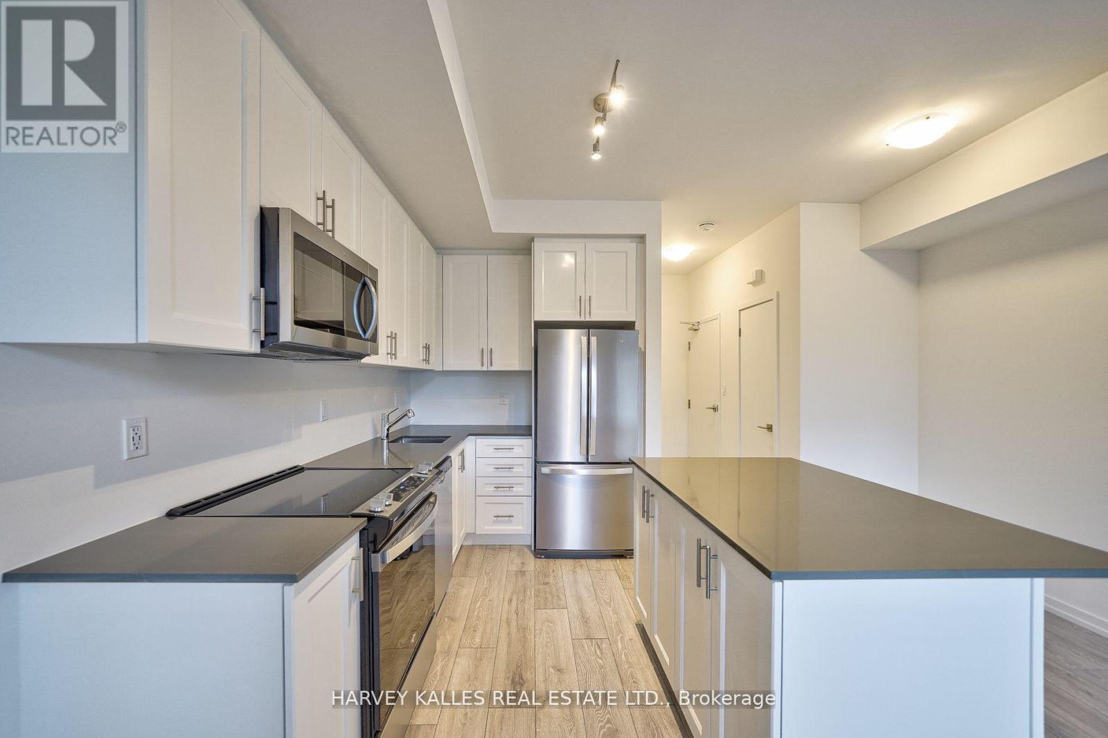 22 - 16 LYTHAM GREEN CIRCLE