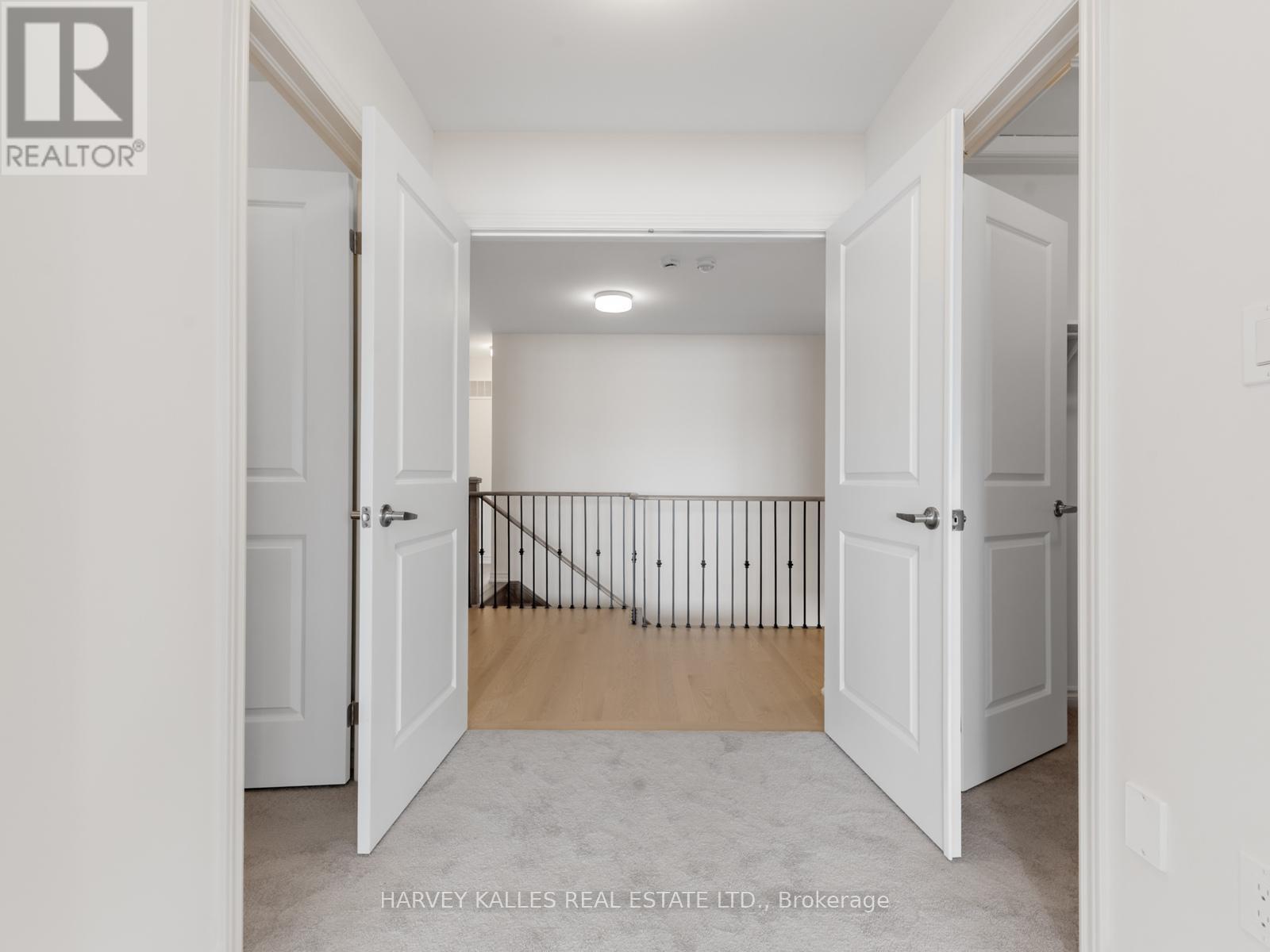 18 BLUEBIRD BOULEVARD