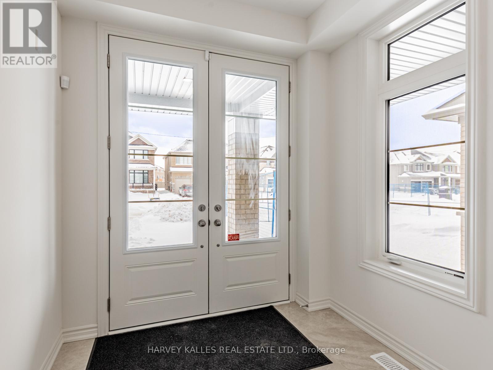 18 BLUEBIRD BOULEVARD