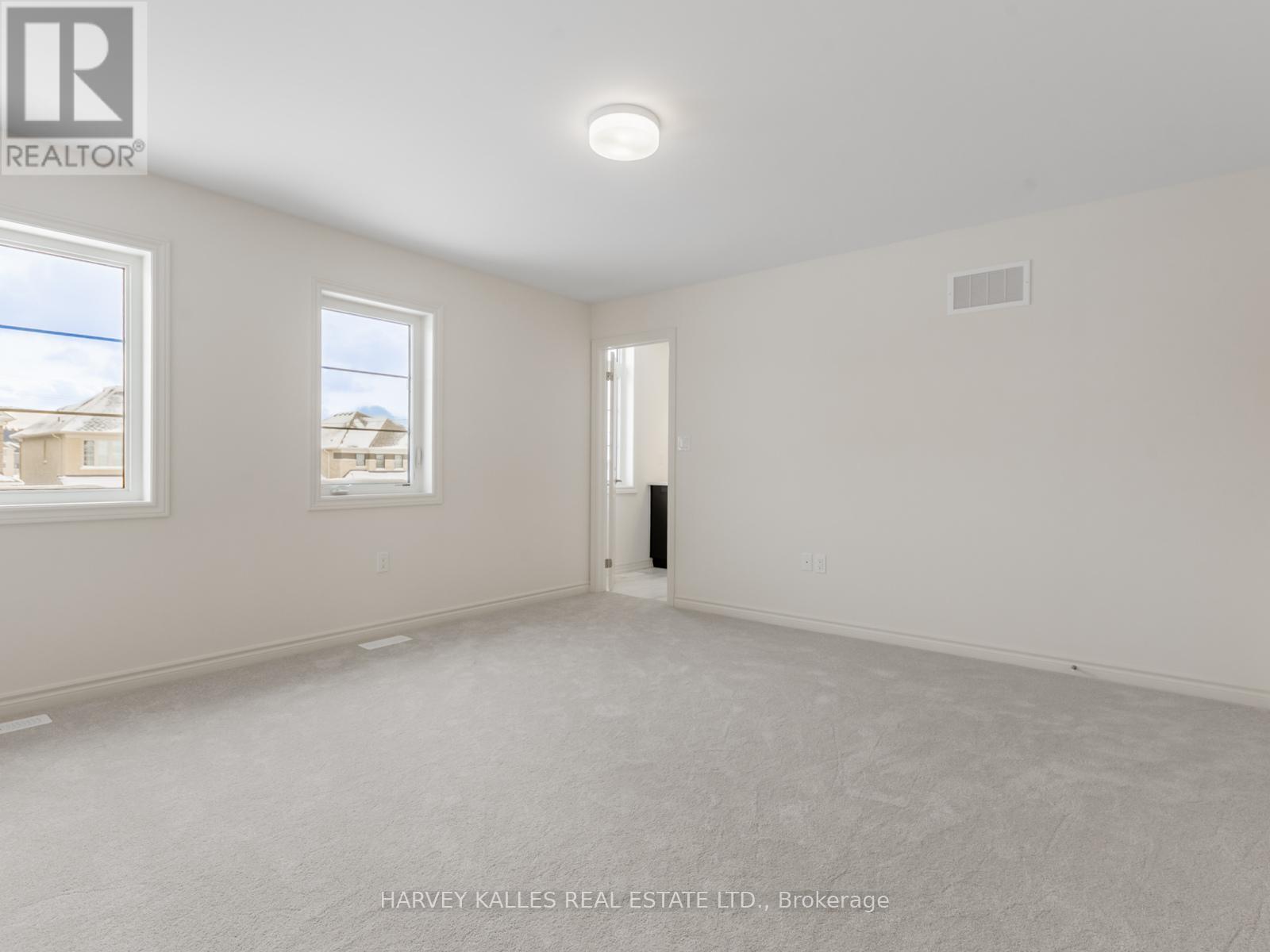 18 BLUEBIRD BOULEVARD