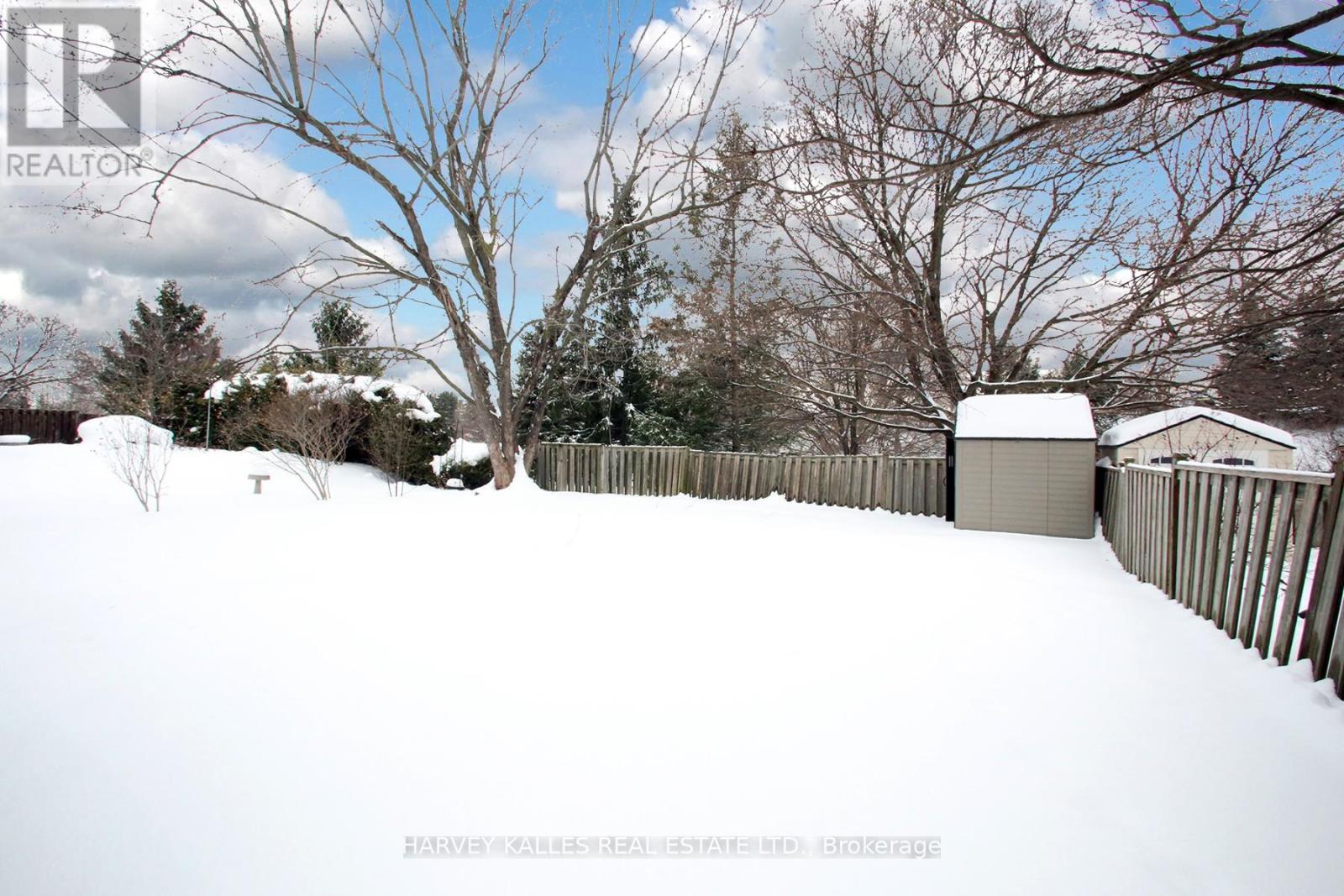 161 ROMFIELD CIRCUIT