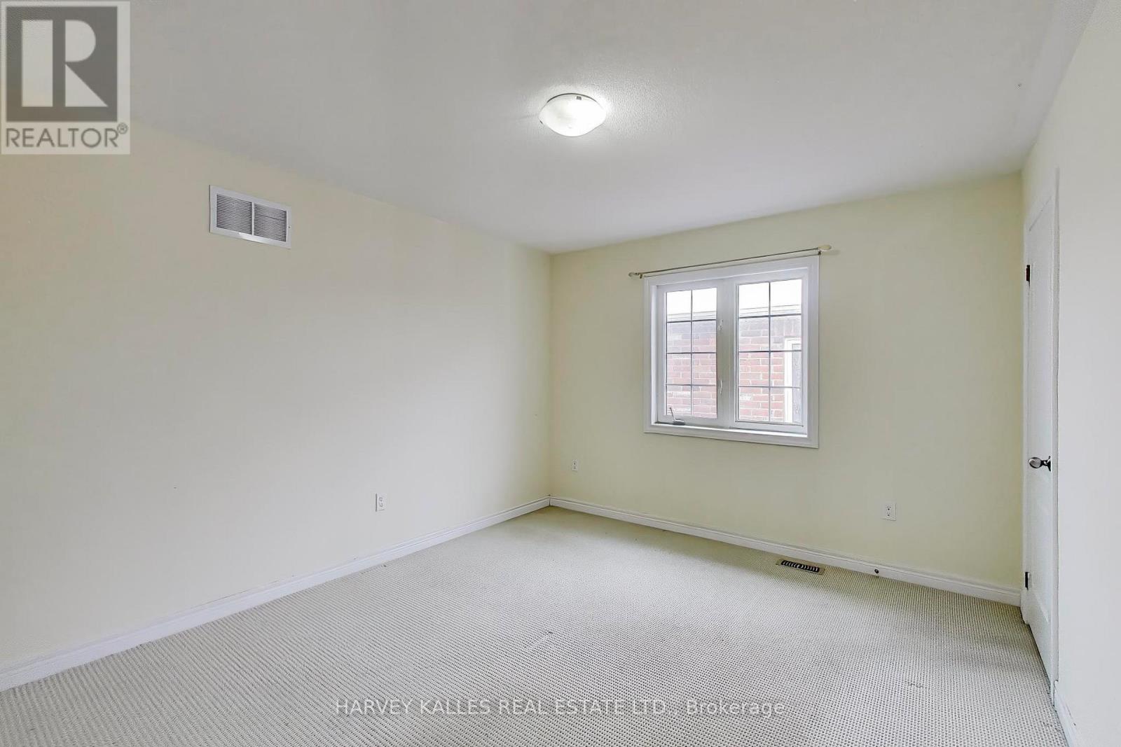 28 MORGANFIELD COURT