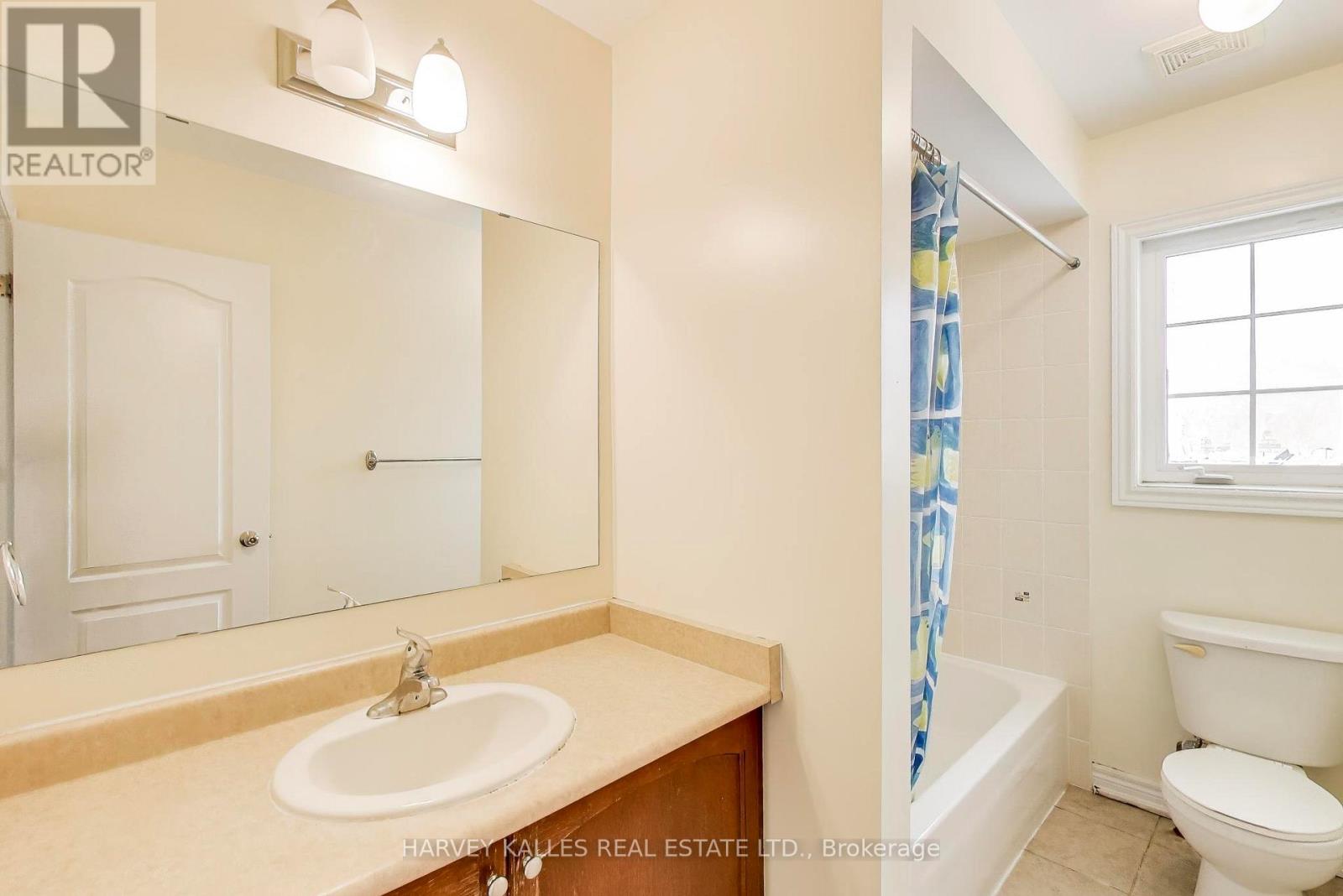 28 MORGANFIELD COURT