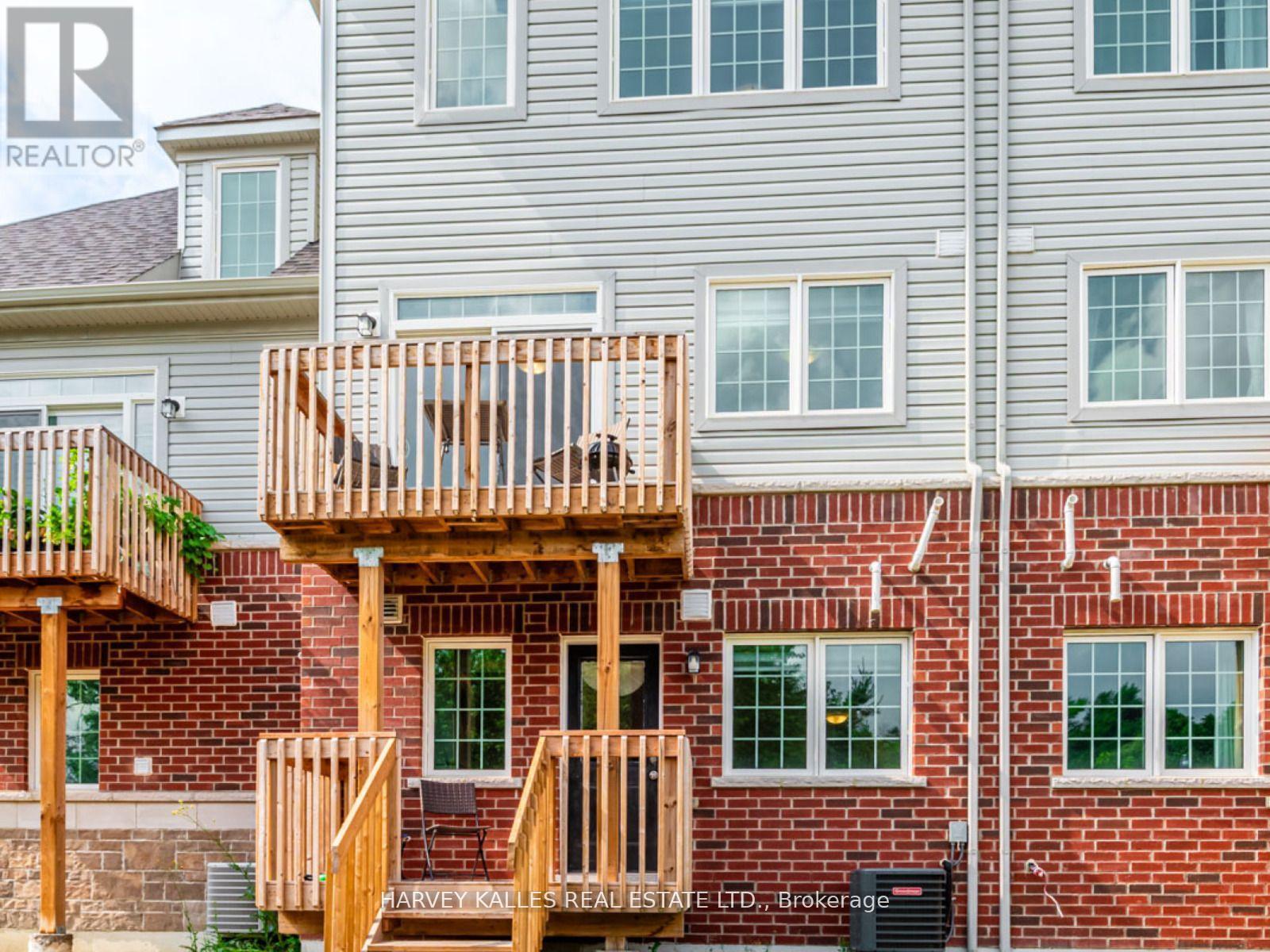 104 LYALL STOKES CIRCLE