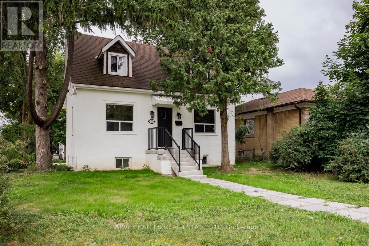 129 MAJOR MACKENZIE DRIVE E