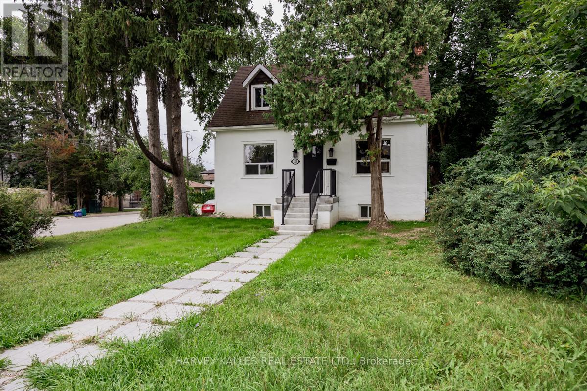 129 MAJOR MACKENZIE DRIVE E