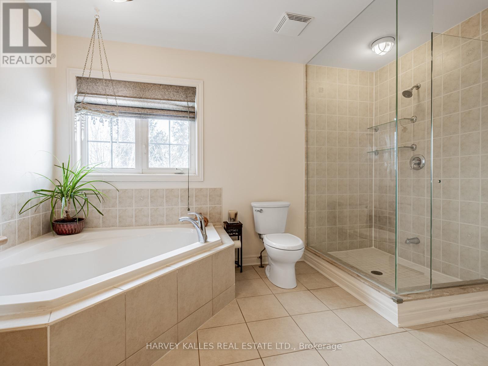 12 BARBERRY CRESCENT