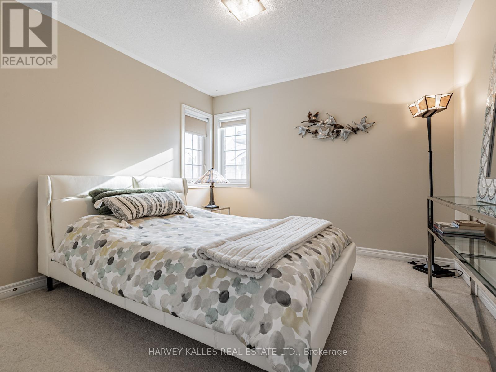 12 BARBERRY CRESCENT