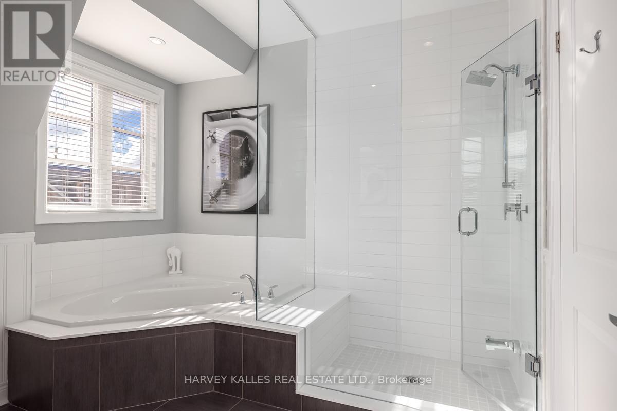 16 POWSELAND CRESCENT