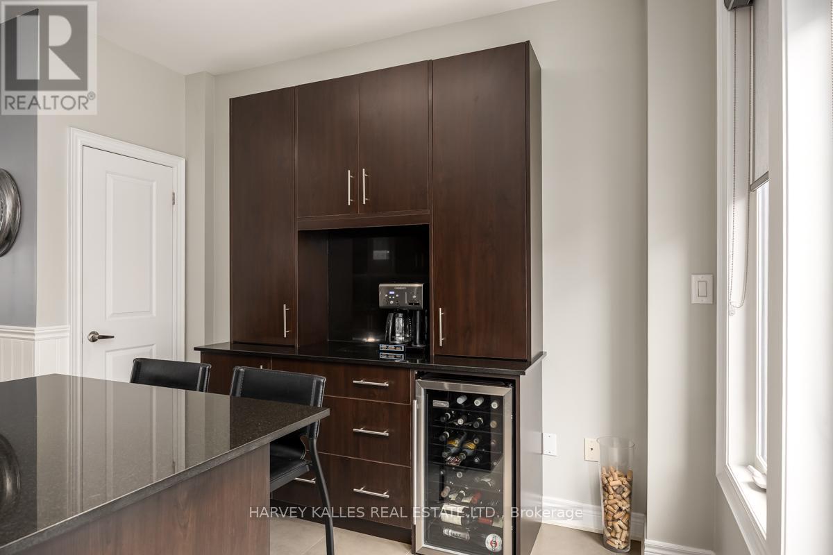 16 POWSELAND CRESCENT