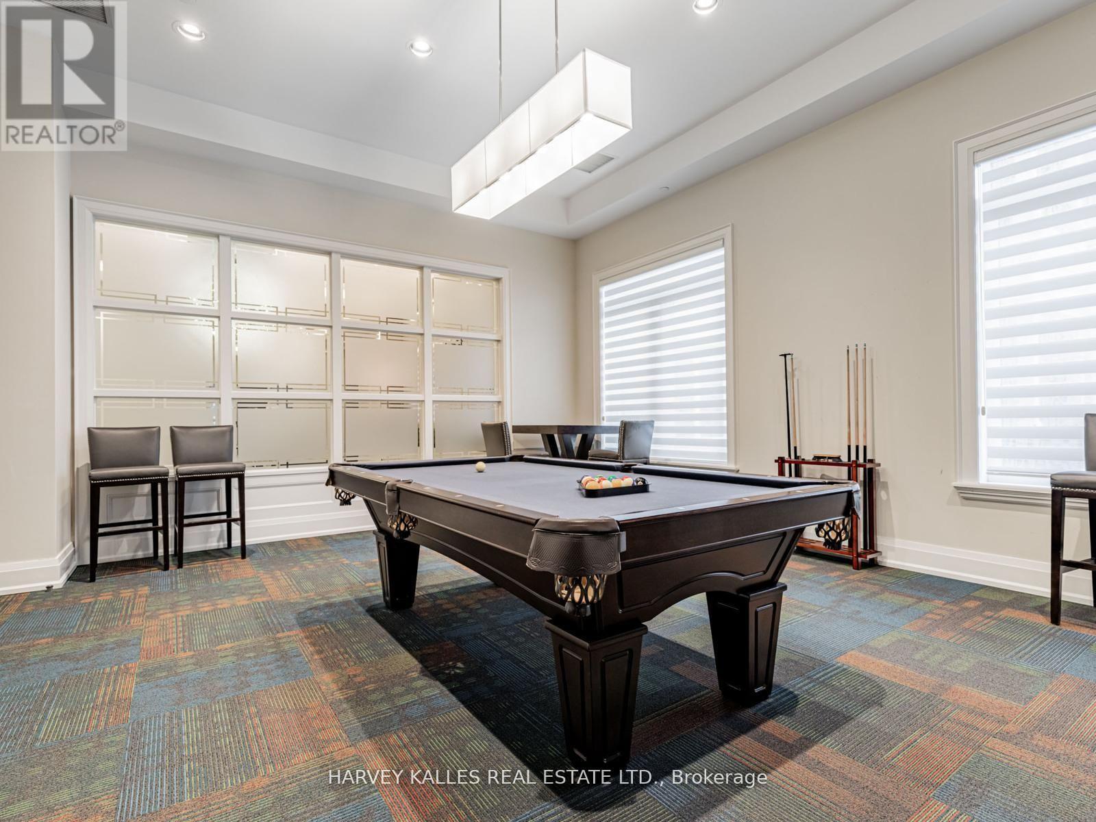 112 - 7 BOND CRESCENT