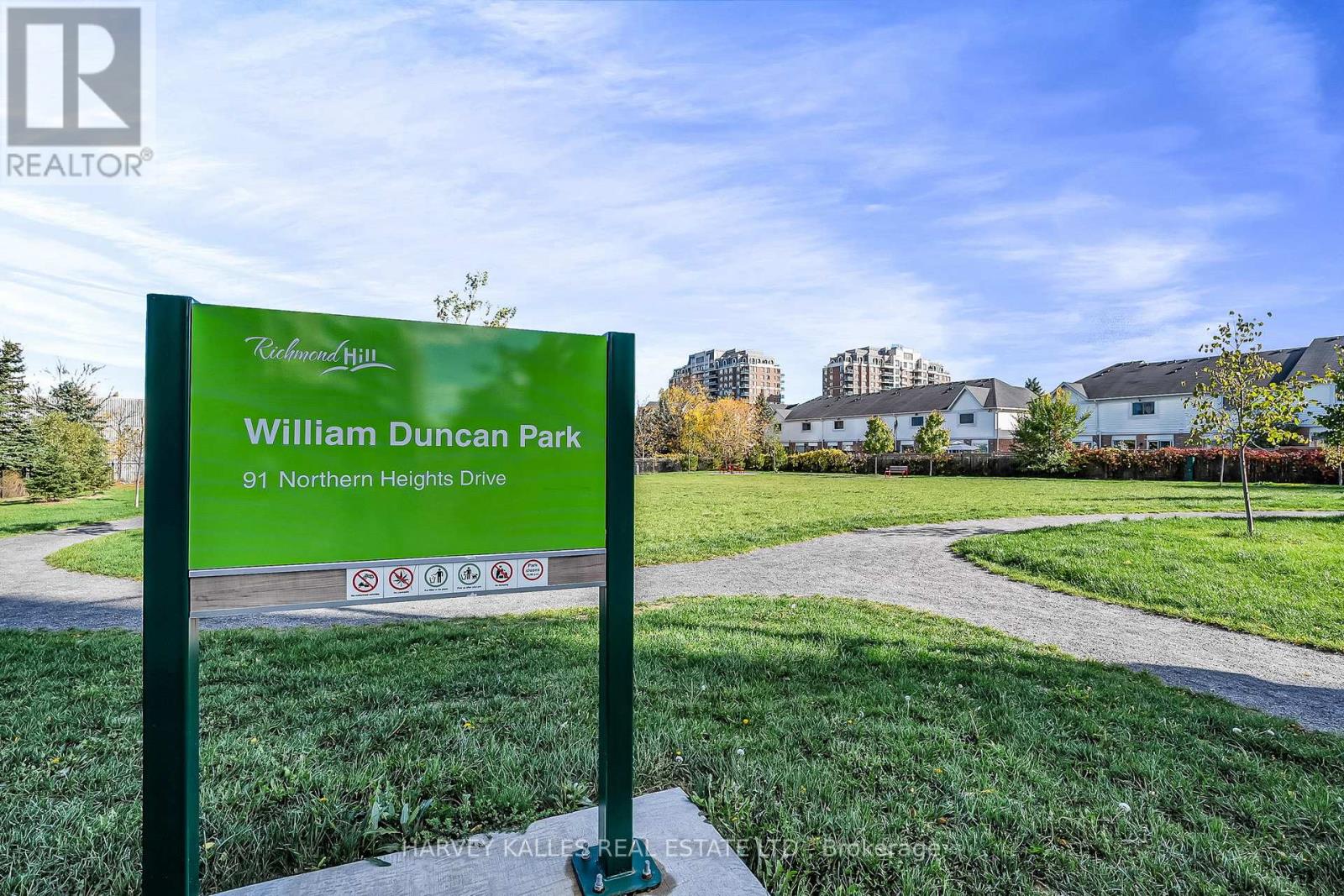 SE-305 - 9199 YONGE STREET