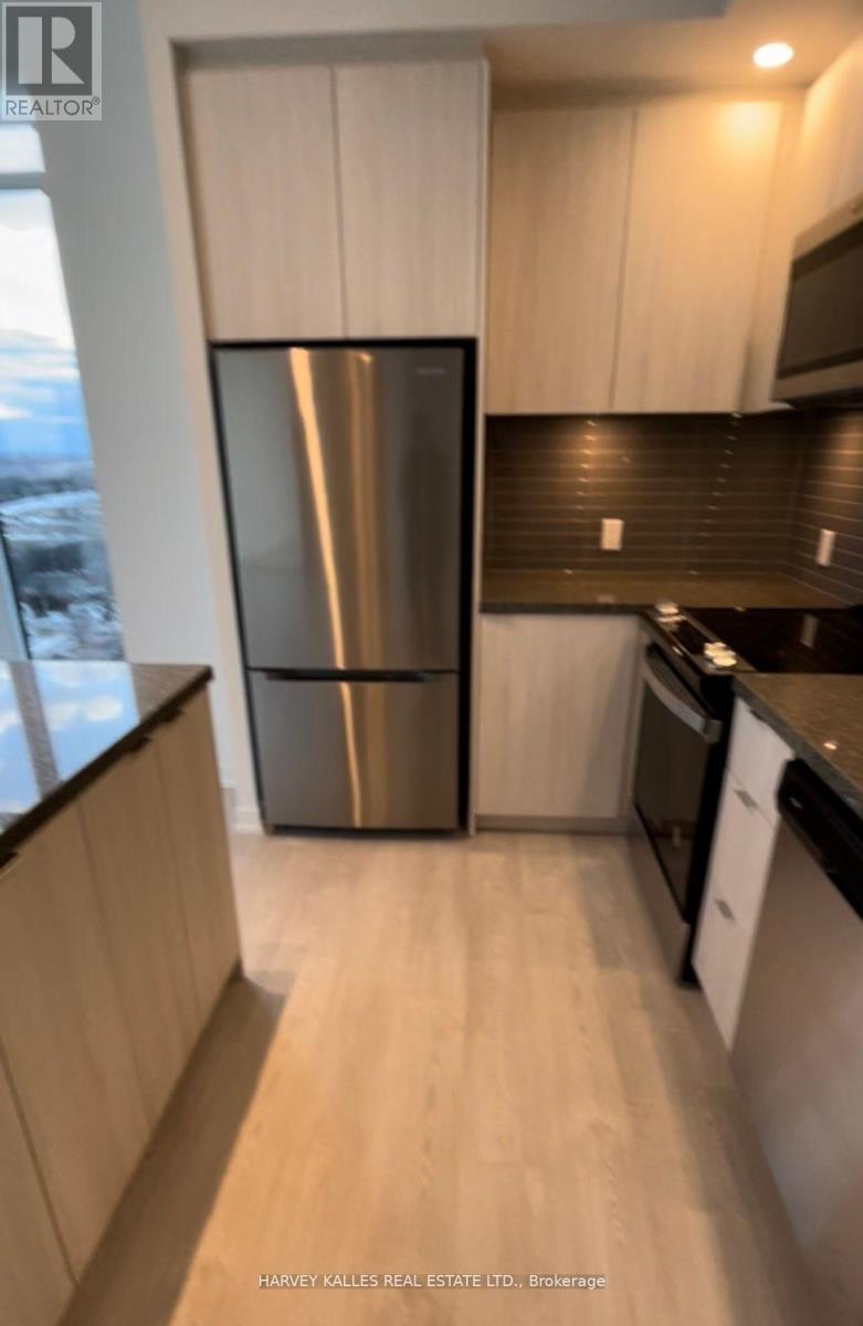 1808E - 8868 YONGE STREET