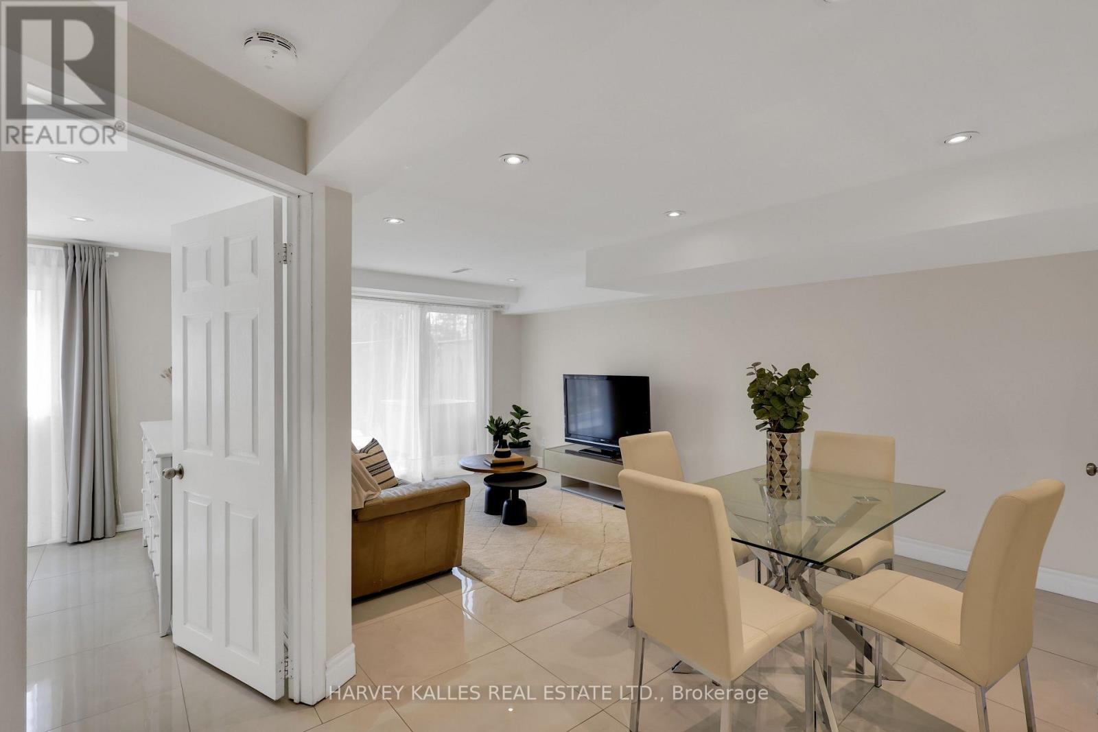 47 ABERFELDY CRESCENT