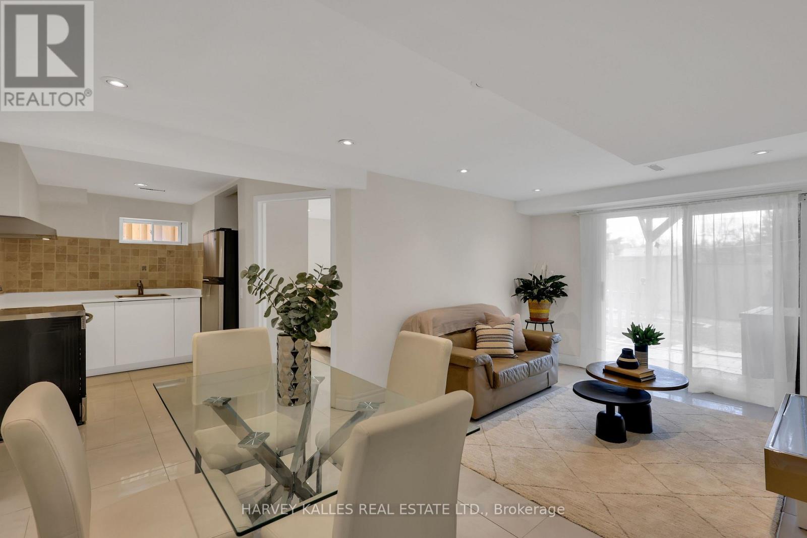 47 ABERFELDY CRESCENT