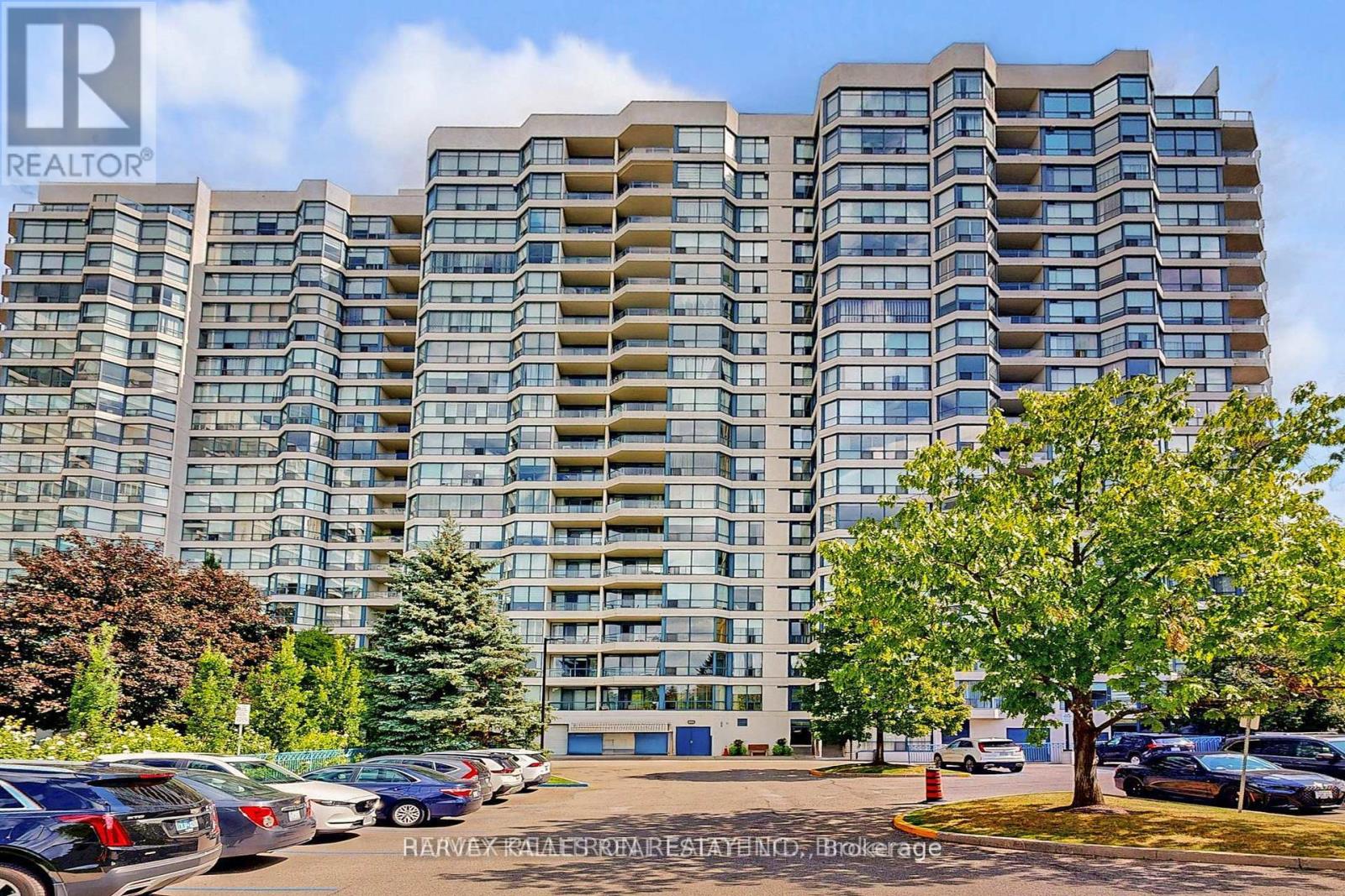 311 - 7300 YONGE STREET