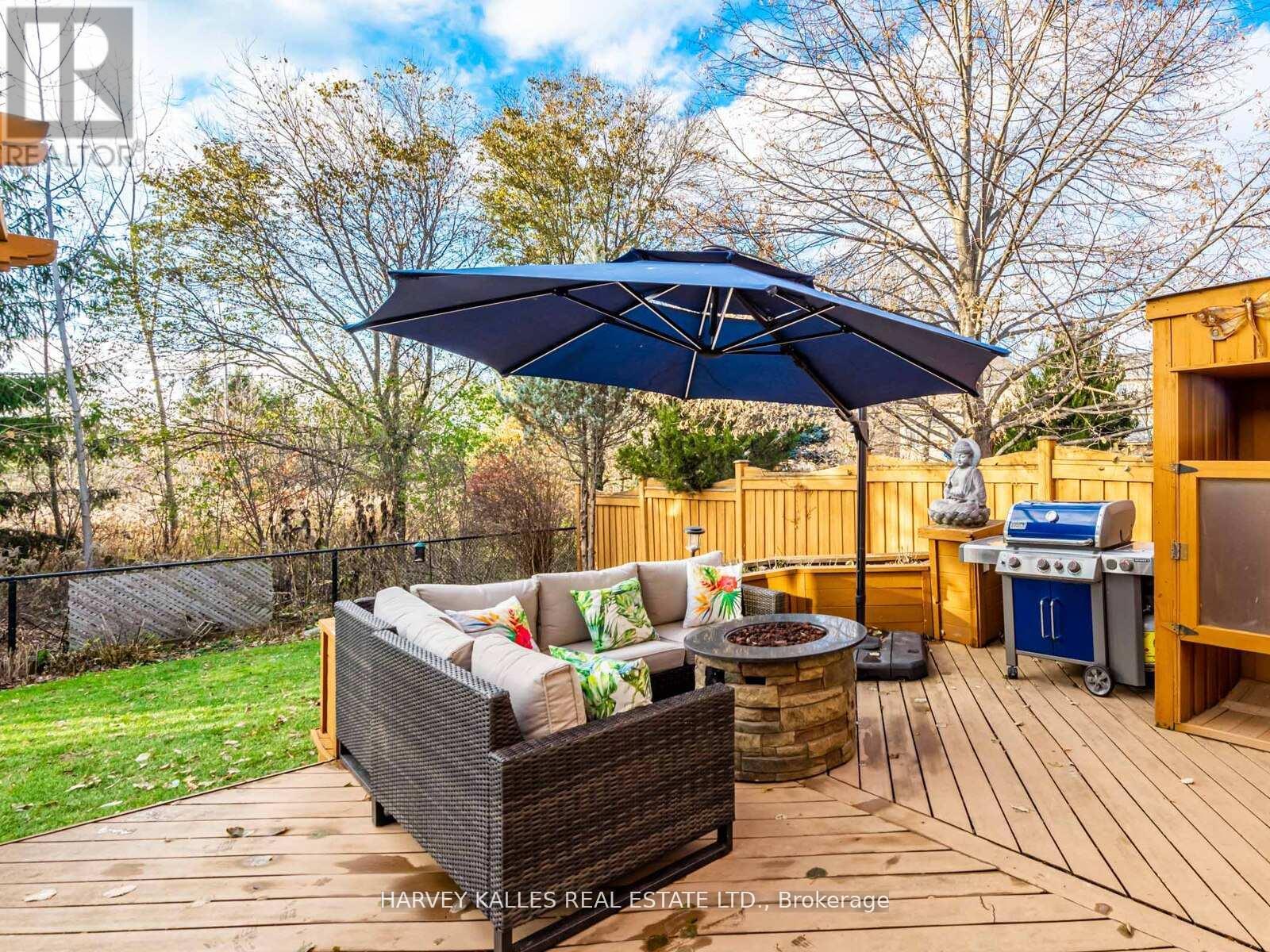 12 BARBERRY CRESCENT